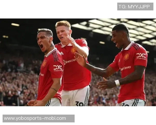 解雇主帅只是表象曼联球迷深知球队问题根源复杂多样 解雇主帅只是表象曼联球迷深知球队问题根源复杂多样